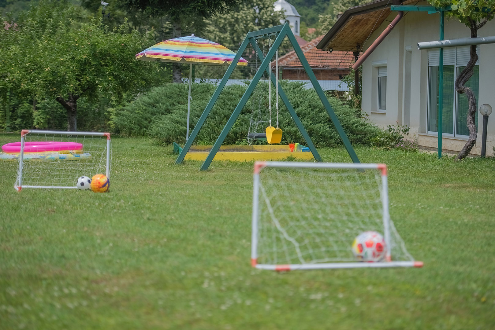 Mobirise Website Builder