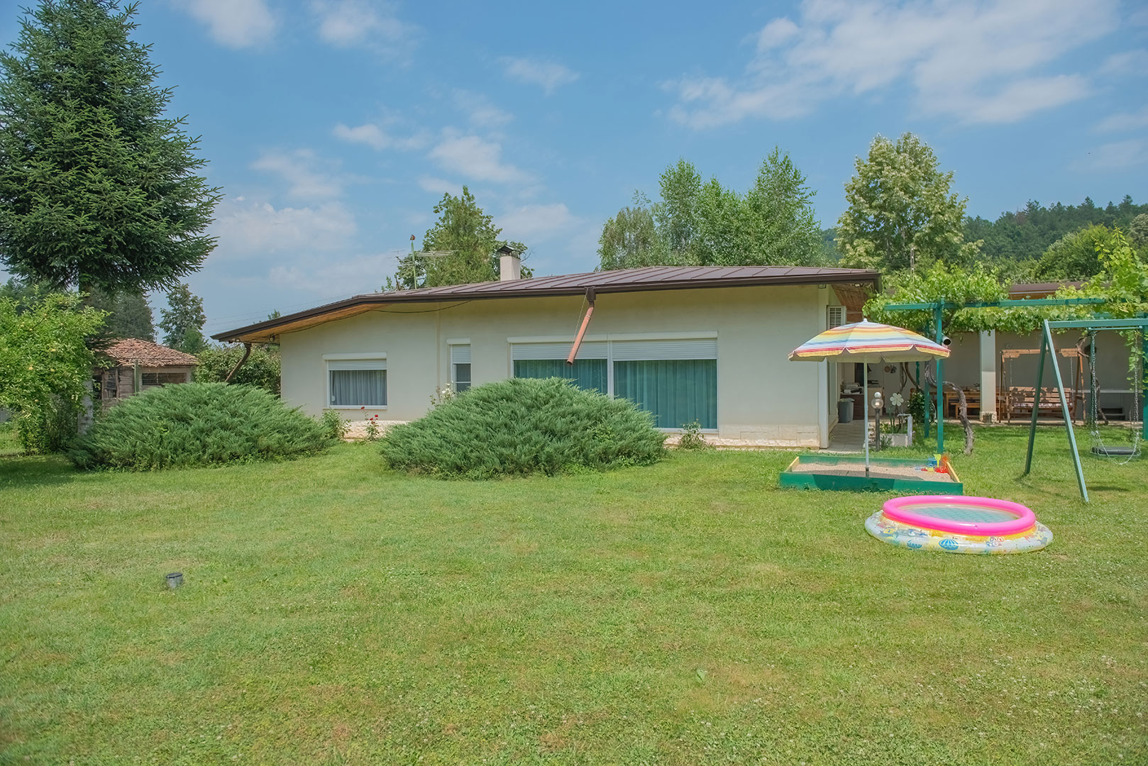 Mobirise Website Builder